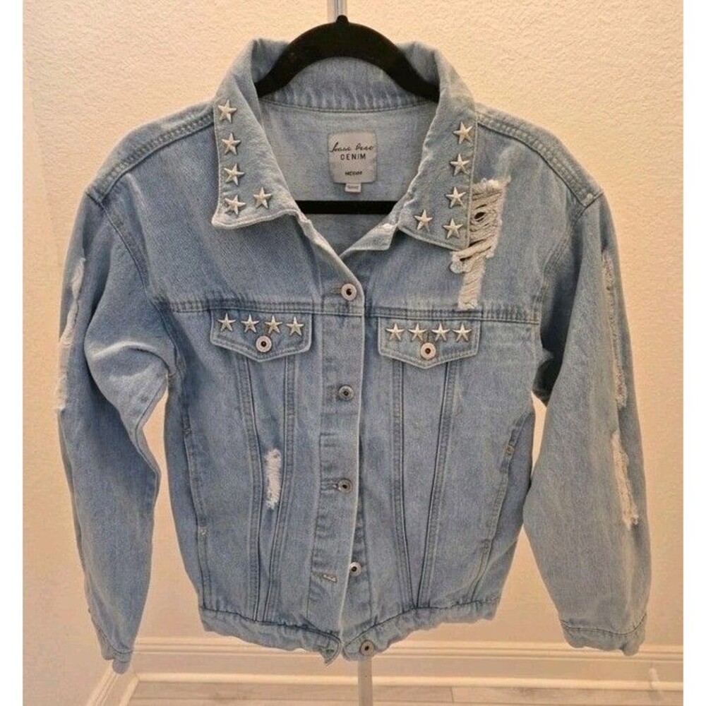Love Tree Denim Distressed Star Stud Colar Shredded Trucker M Jacket Womens